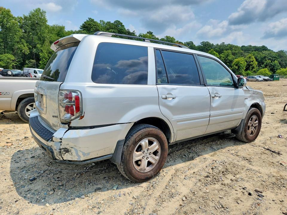 62352426 :رقم المزاد ، 5FNYF18228B043684 vin ، 2008 Honda Pilot مزاد بيع