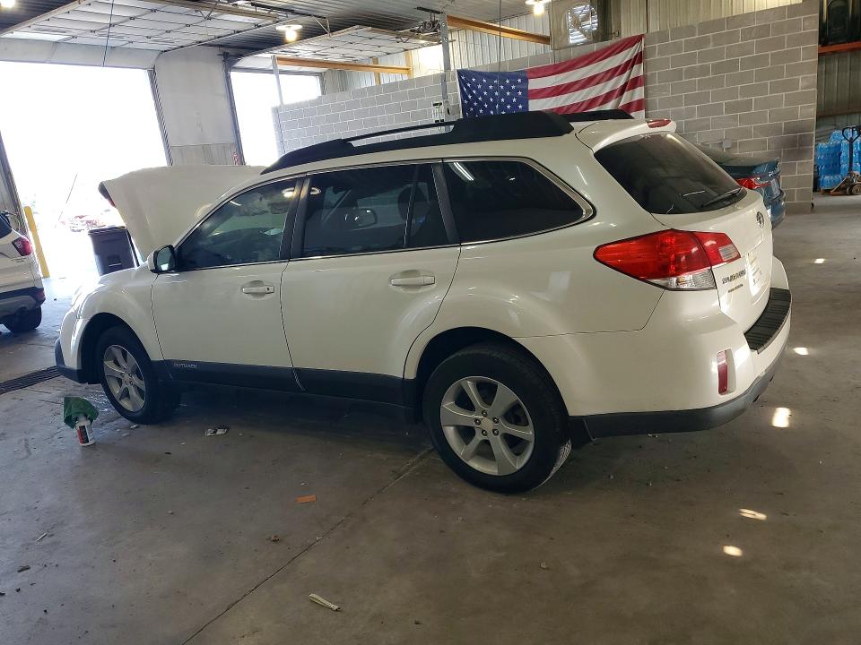 63022936 :رقم المزاد ، 4S4BRCCC5D3283422 vin ، 2013 Subaru Outback مزاد بيع