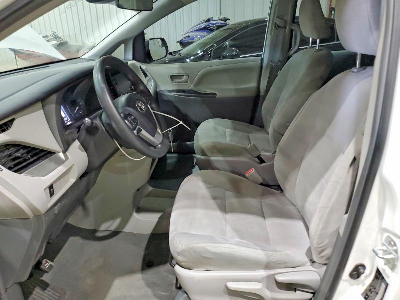 2019 Toyota Sienna მანქანა იყიდება აუქციონზე, vin: 5TDZZ3DC4KS988547, აუქციონის ნომერი: 60049226
