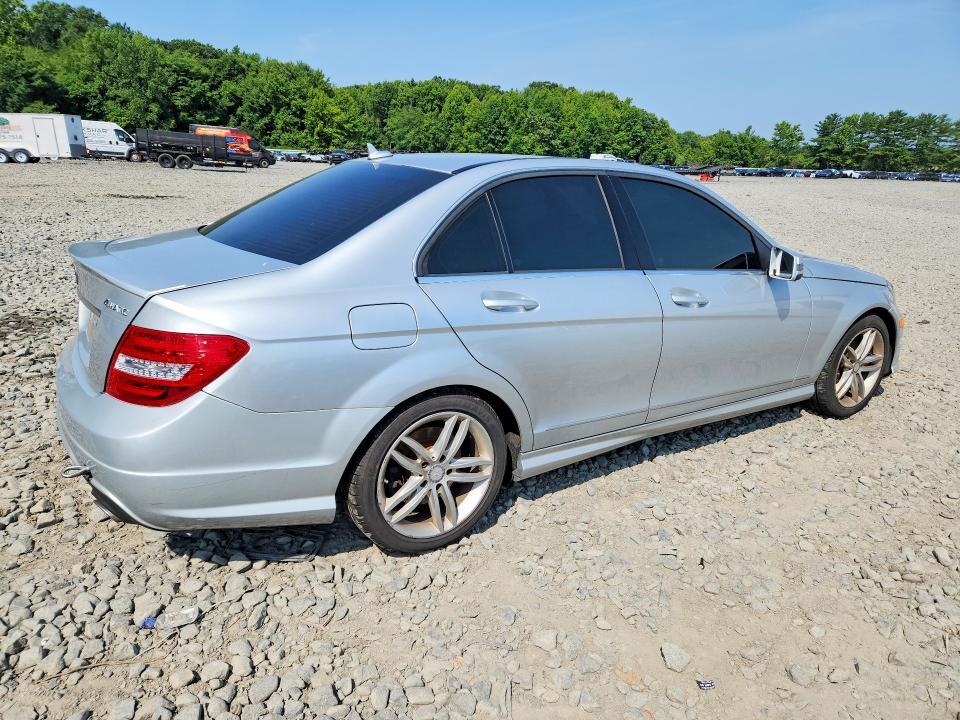 60936096 :رقم المزاد ، WDDGF8ABXEA957772 vin ، 2014 Mercedes-benz C مزاد بيع
