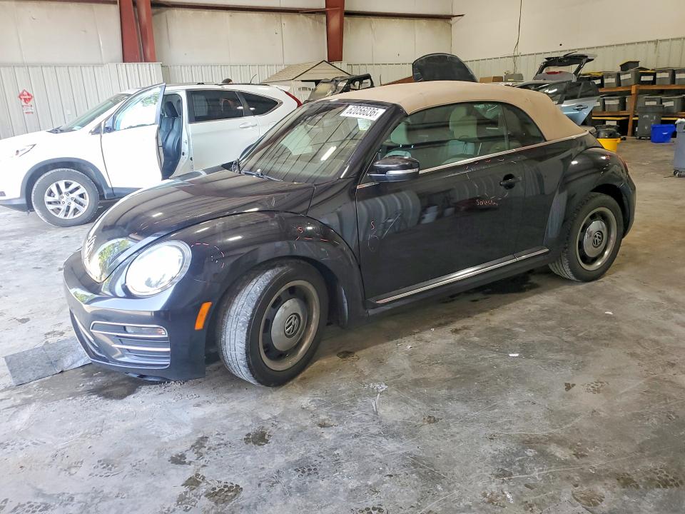 Продаж на аукціоні авто 2018 Volkswagen Beetle, vin: 3VW5DAAT2JM505025, номер лоту: 62056036