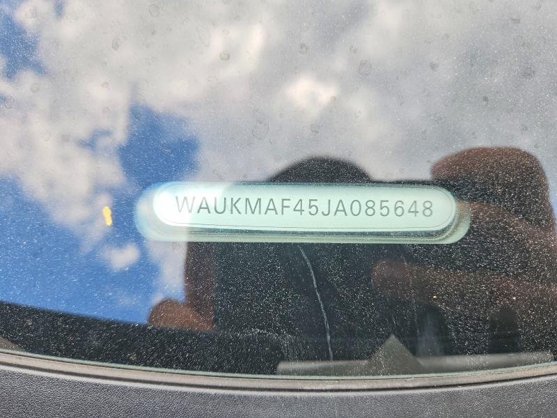 60638066 :رقم المزاد ، WAUKMAF45JA085648 vin ، 2018 Audi A4 مزاد بيع