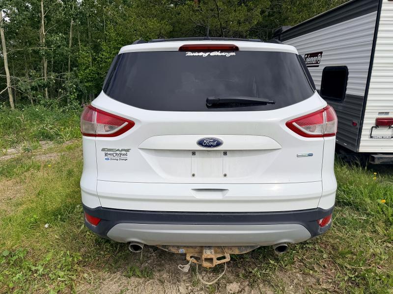 55584056 :رقم المزاد ، 1FMCU9FX8GUB27135 vin ، 2016 Ford Escape مزاد بيع