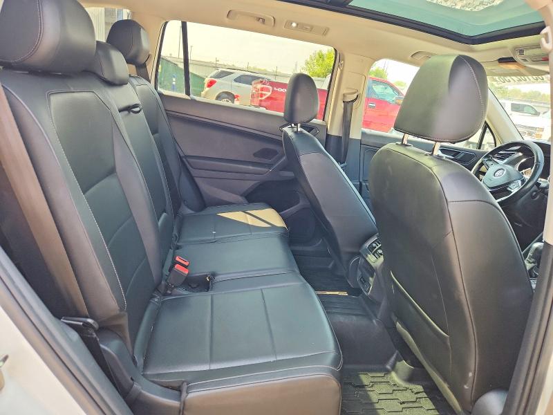 Продаж на аукціоні авто 2018 Volkswagen Tiguan, vin: 3VV2B7AX1JM097524, номер лоту: 63162756