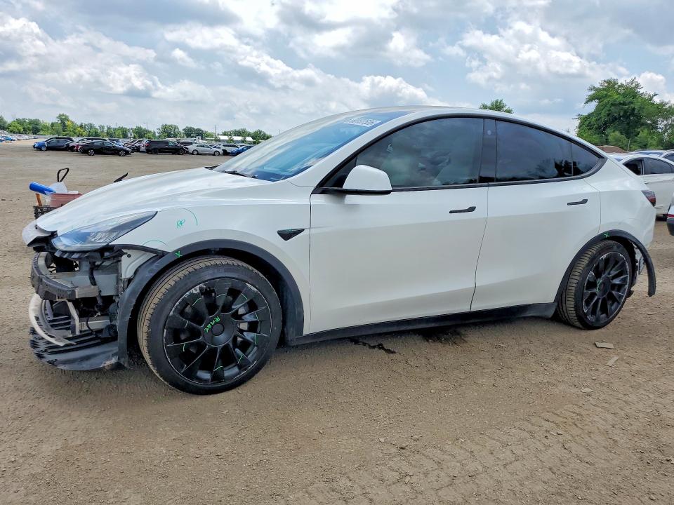 Продажа на аукционе авто 2021 Tesla Model Y, vin: 5YJYGDED3MF114146, номер лота: 60137526