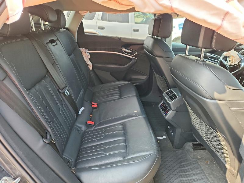 Aukcja sprzedaży 2019 Audi E-tron, vin: WA1VABGE4KB018762, numer aukcji: 61539306
