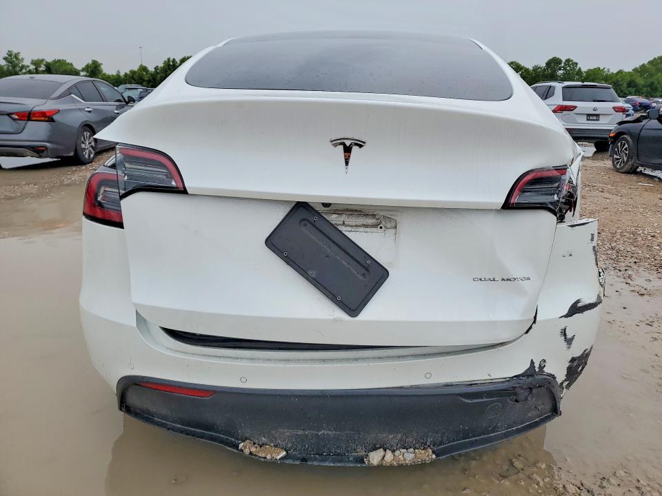 2022 Tesla Model Y მანქანა იყიდება აუქციონზე, vin: 7SAYGDEE5NF394035, აუქციონის ნომერი: 61082646