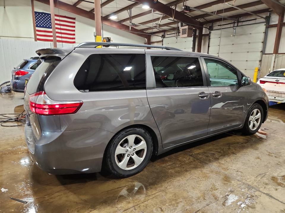 Aukcja sprzedaży 2017 Toyota Sienna, vin: 5TDKZ3DC6HS897421, numer aukcji: 59641696