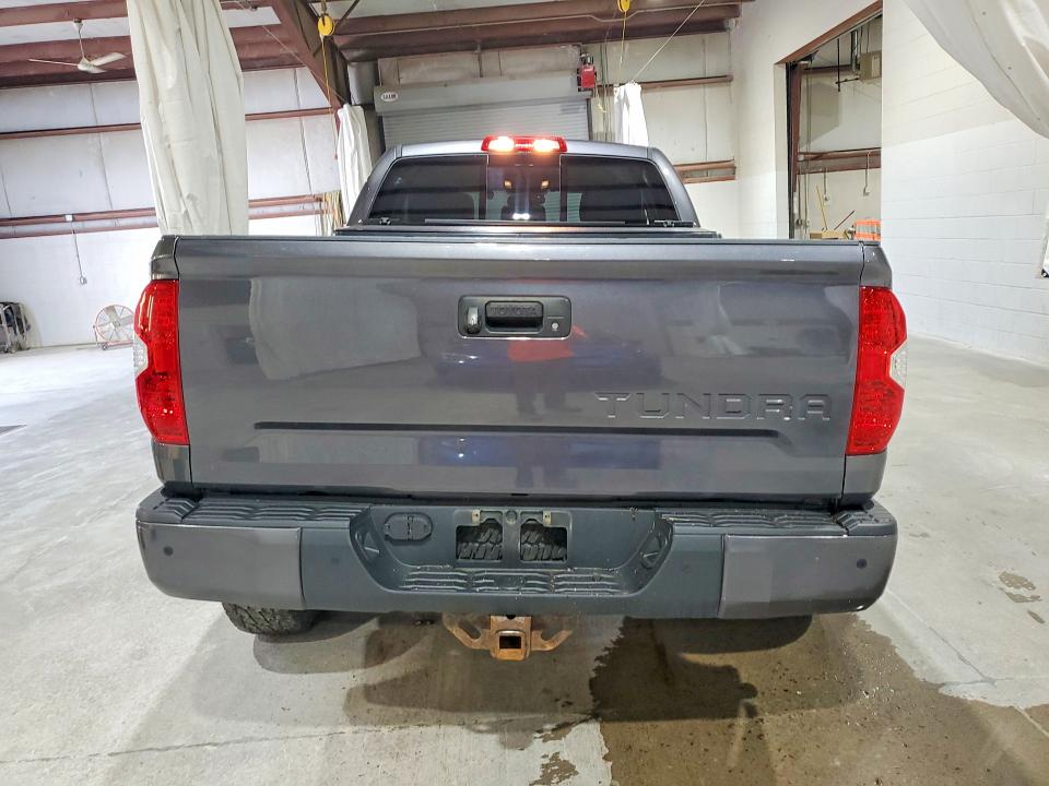 Auction sale of the 2016 Toyota Tundra, vin: 5TFUY5F1XGX576235, lot number: 61766356