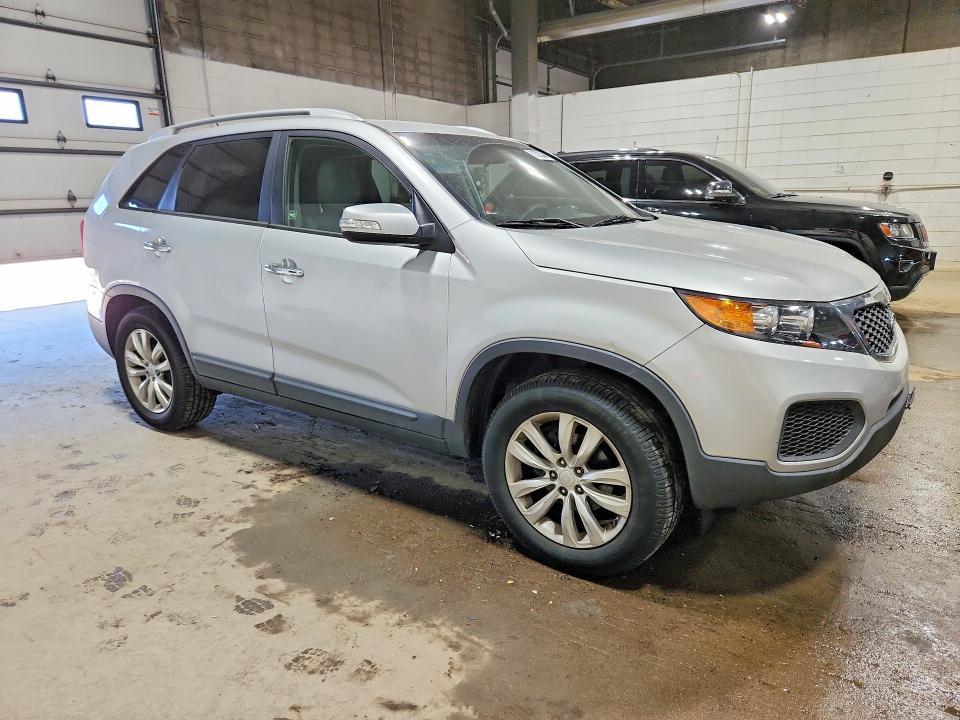 Продаж на аукціоні авто 2011 Kia Sorento, vin: 5XYKT4A25BG054088, номер лоту: 61323346