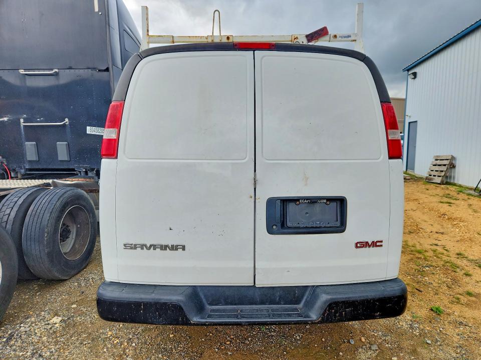 Продажа на аукционе авто 2017 Gmc Savana, vin: 1GTW7AFF2H1137860, номер лота: 62842606