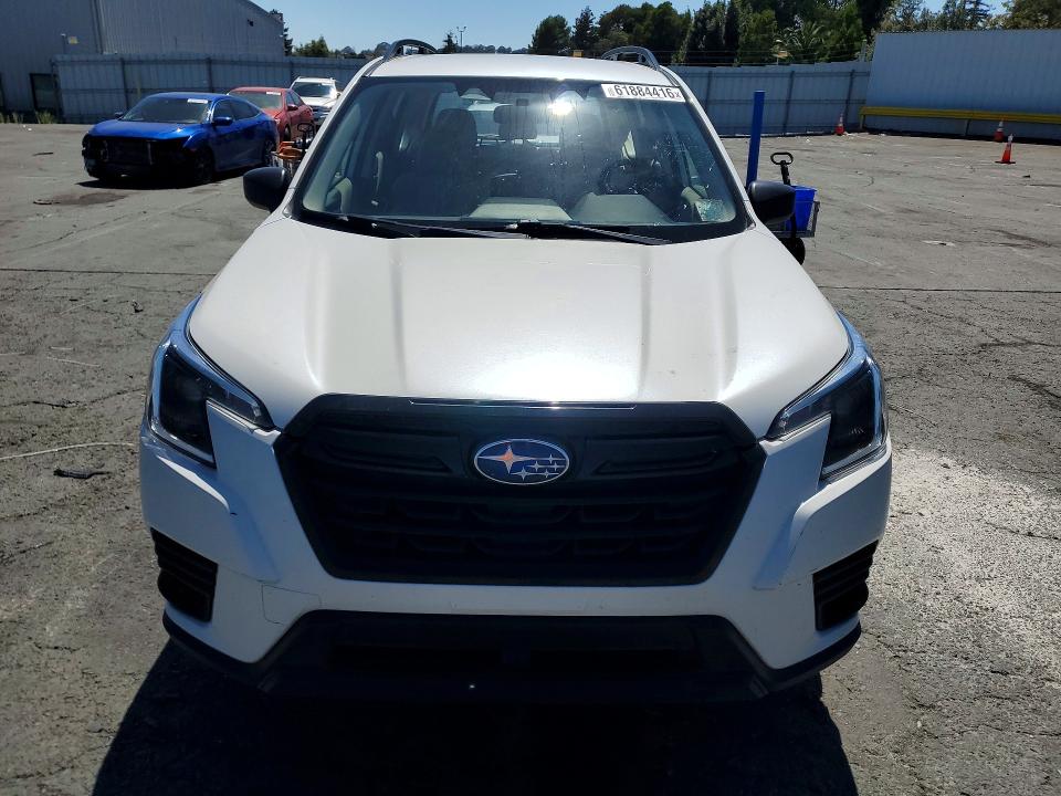 61884416 :رقم المزاد ، JF2SKACC7NH430777 vin ، 2022 Subaru Forester مزاد بيع