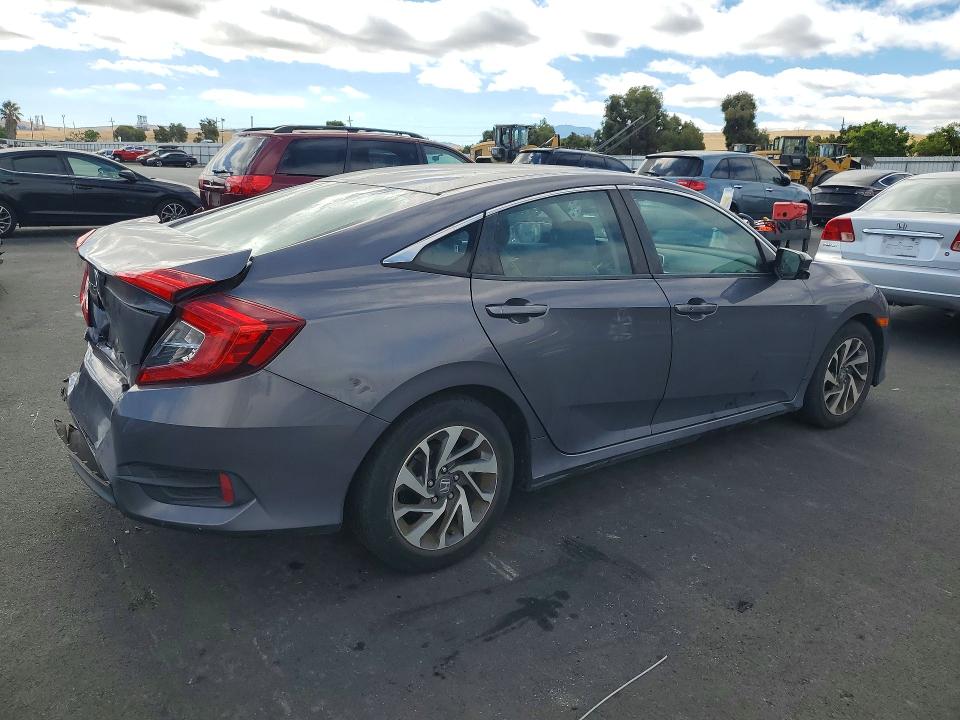2016 Honda Civic მანქანა იყიდება აუქციონზე, vin: 19XFC2F76GE220522, აუქციონის ნომერი: 62248636