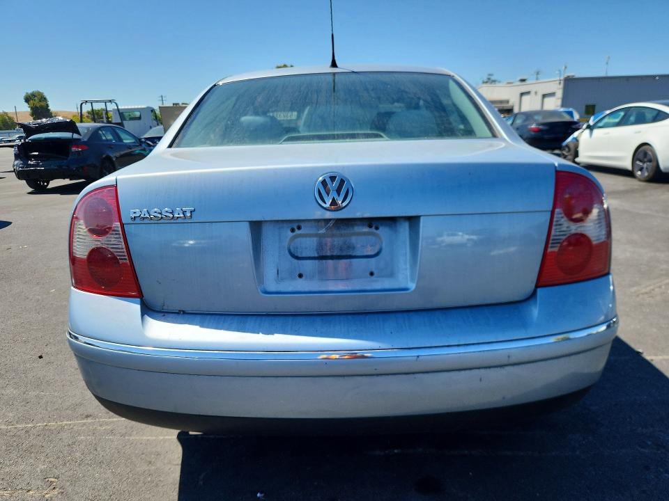 63232816 :رقم المزاد ، WVWPD63B13P398026 vin ، 2003 Volkswagen Passat مزاد بيع