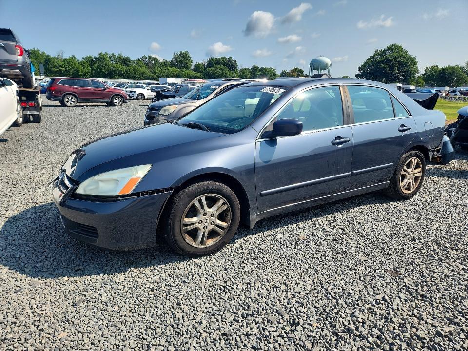 2006 Honda Accord მანქანა იყიდება აუქციონზე, vin: 1HGCM56726A162400, აუქციონის ნომერი: 61708826