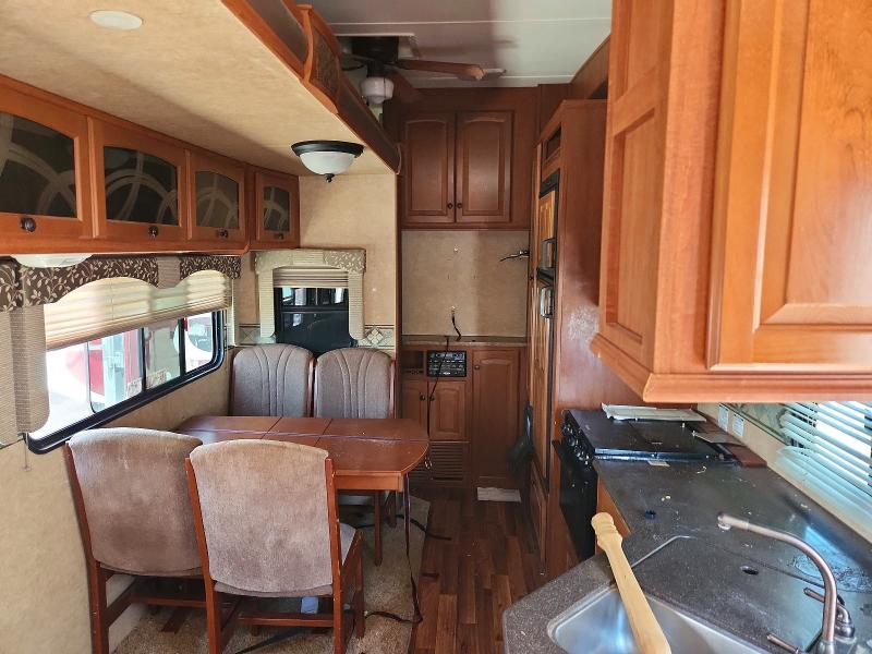 57736486 :رقم المزاد ، 5SFRG3228BE216619 vin ، 2011 Heartland Elkridge مزاد بيع