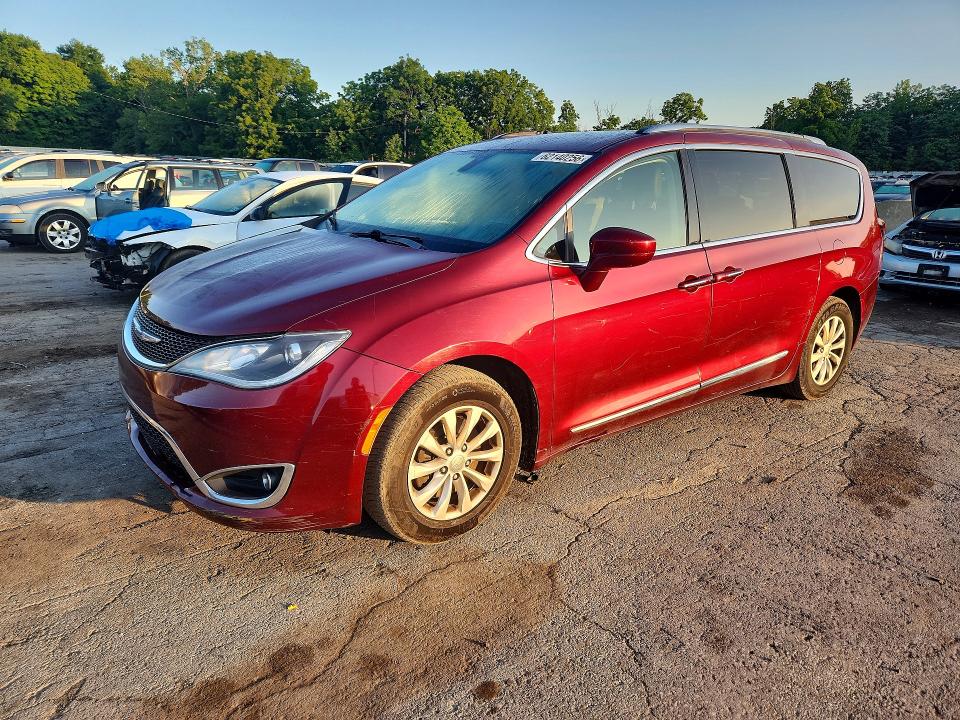 2019 Chrysler Pacifica მანქანა იყიდება აუქციონზე, vin: 2C4RC1BG8KR721240, აუქციონის ნომერი: 62140256