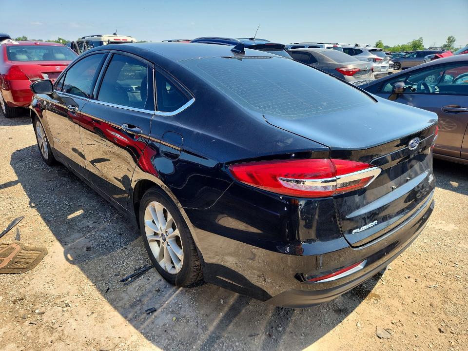2019 Ford Fusion მანქანა იყიდება აუქციონზე, vin: 3FA6P0LU0KR140451, აუქციონის ნომერი: 59836086