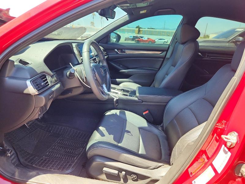 Auction sale of the 2019 Honda Accord, vin: 1HGCV1F37KA067859, lot number: 60062376