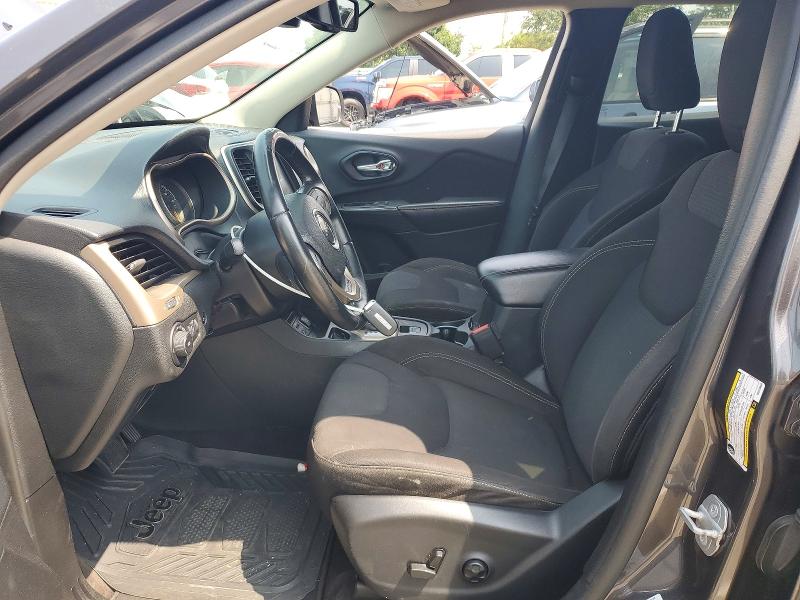61282546 :رقم المزاد ، 1C4PJLCS1GW233550 vin ، 2016 Jeep Cherokee مزاد بيع
