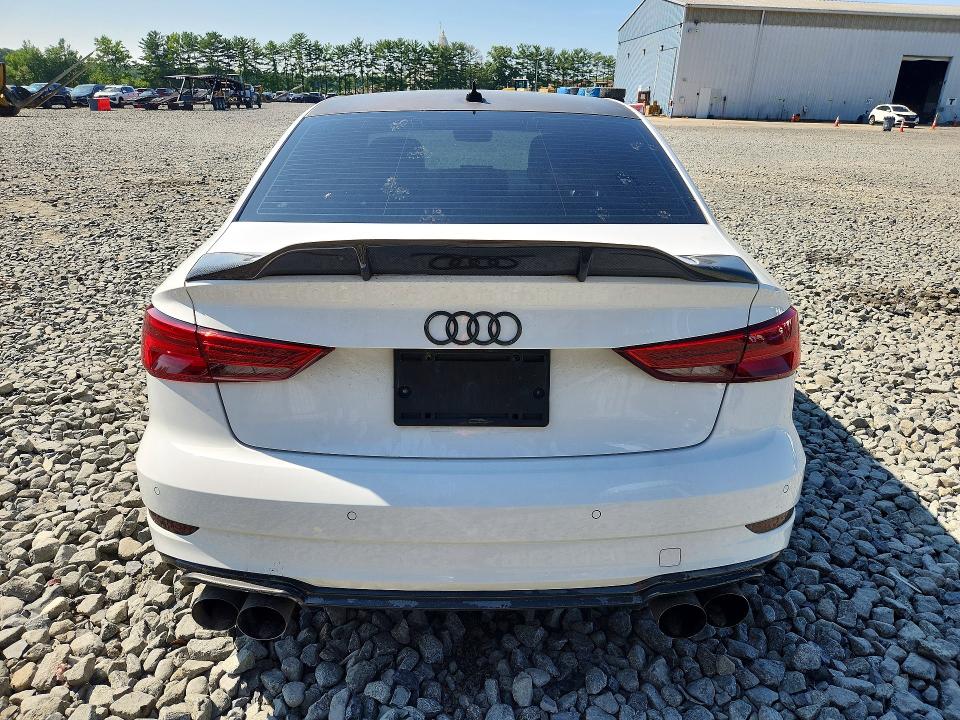 61990516 :رقم المزاد ، WAUBEGFF0LA042968 vin ، 2020 Audi A3 مزاد بيع