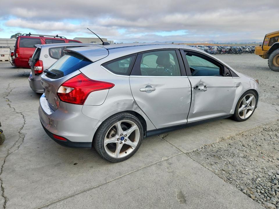 Продажа на аукционе авто 2012 Ford Focus, vin: 1FAHP3N23CL295341, номер лота: 62449886