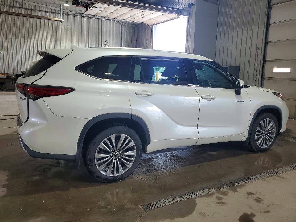 Aukcja sprzedaży 2021 Toyota Highlander, vin: 5TDEBRCH2MS051802, numer aukcji: 62527766