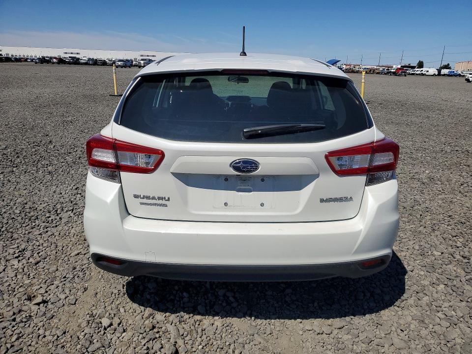 59720786 :رقم المزاد ، 4S3GTAA6XK3749954 vin ، 2019 Subaru Impreza مزاد بيع