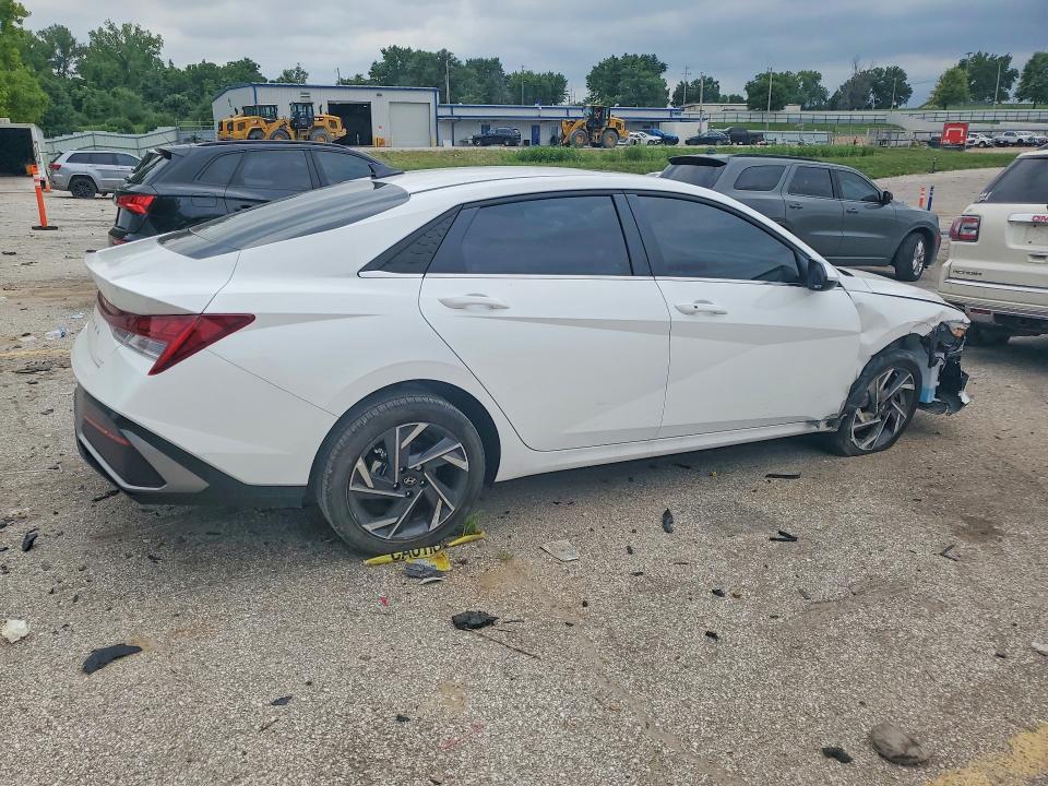 2025 Hyundai Elantra მანქანა იყიდება აუქციონზე, vin: KMHLS4DG2SU927241, აუქციონის ნომერი: 60631226
