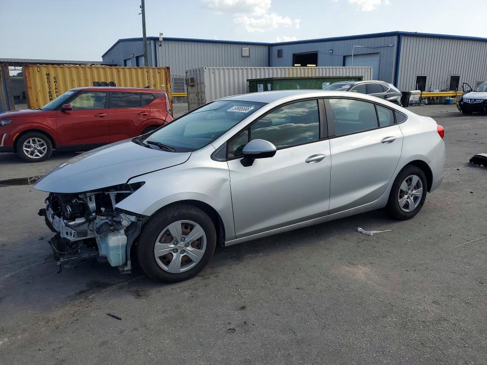 Auction sale of the 2018 Chevrolet Cruze, vin: 1G1BC5SMXJ7149014, lot number: 59985886