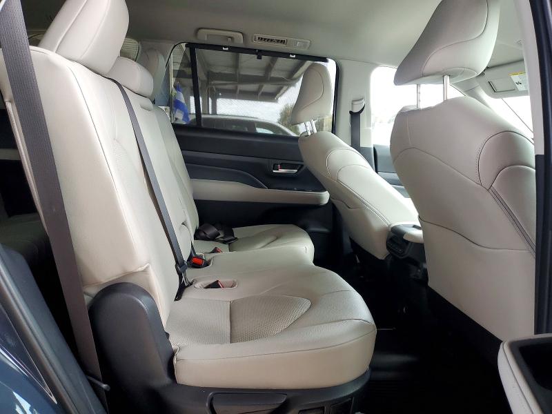2026 Toyota Grand Highlander Hybrid მანქანა იყიდება აუქციონზე, vin: 5TDACAB5XTS100716, აუქციონის ნომერი: 61552906