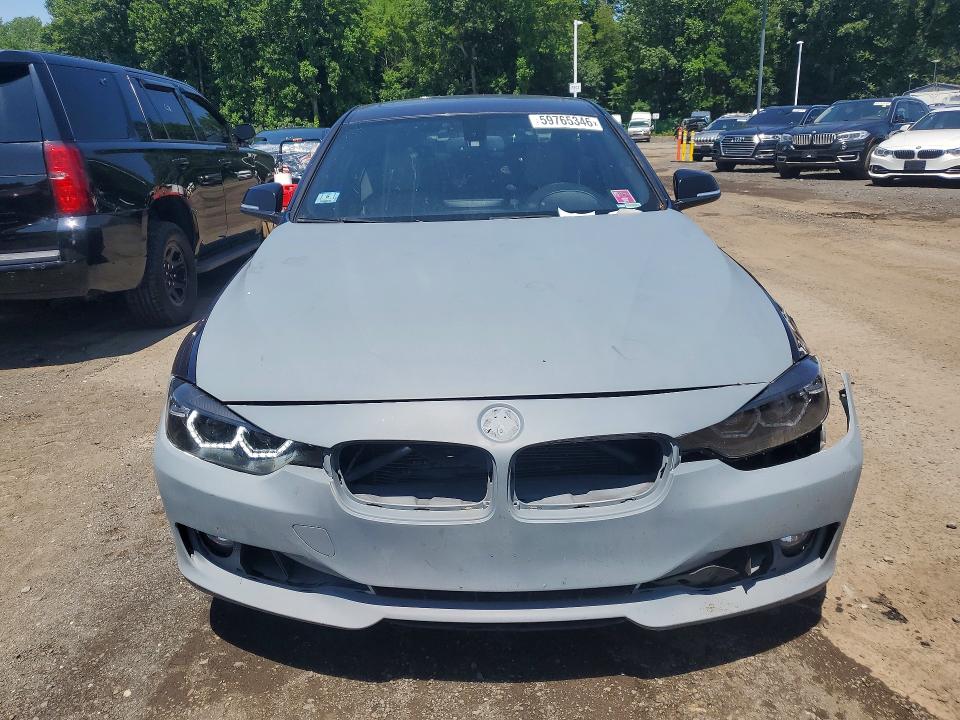 2013 Bmw 328 მანქანა იყიდება აუქციონზე, vin: WBA3B3C54DF534036, აუქციონის ნომერი: 59765346