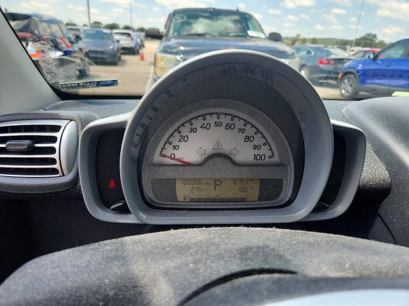 63149236 :رقم المزاد ، WMEEJ31X59K216963 vin ، 2009 Smart Fortwo مزاد بيع