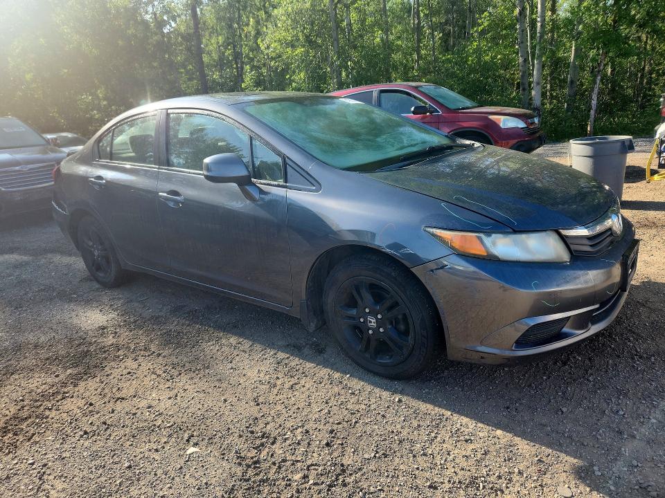 Продажа на аукционе авто 2012 Honda Civic, vin: 2HGFB2F51CH113945, номер лота: 61905376