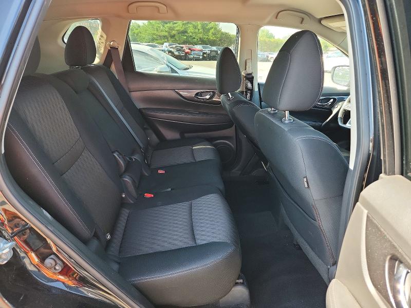 Продаж на аукціоні авто 2018 Nissan Rogue, vin: KNMAT2MV6JP596382, номер лоту: 61173906