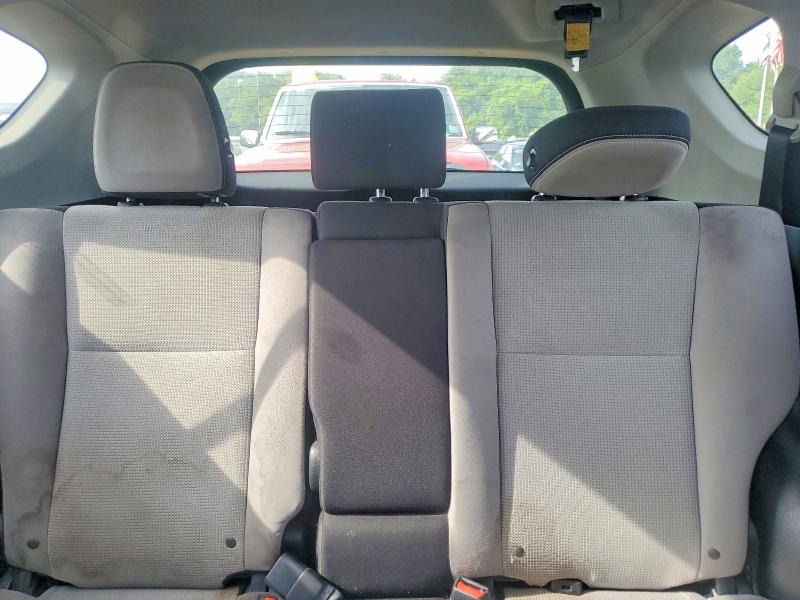 Продажа на аукционе авто 2018 Toyota Rav4, vin: JTMRFREV7JJ735018, номер лота: 61291906