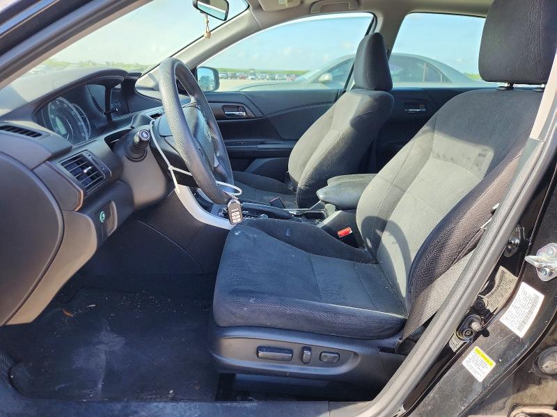 60595686 :رقم المزاد ، 1HGCR2F77FA241660 vin ، 2015 Honda Accord مزاد بيع