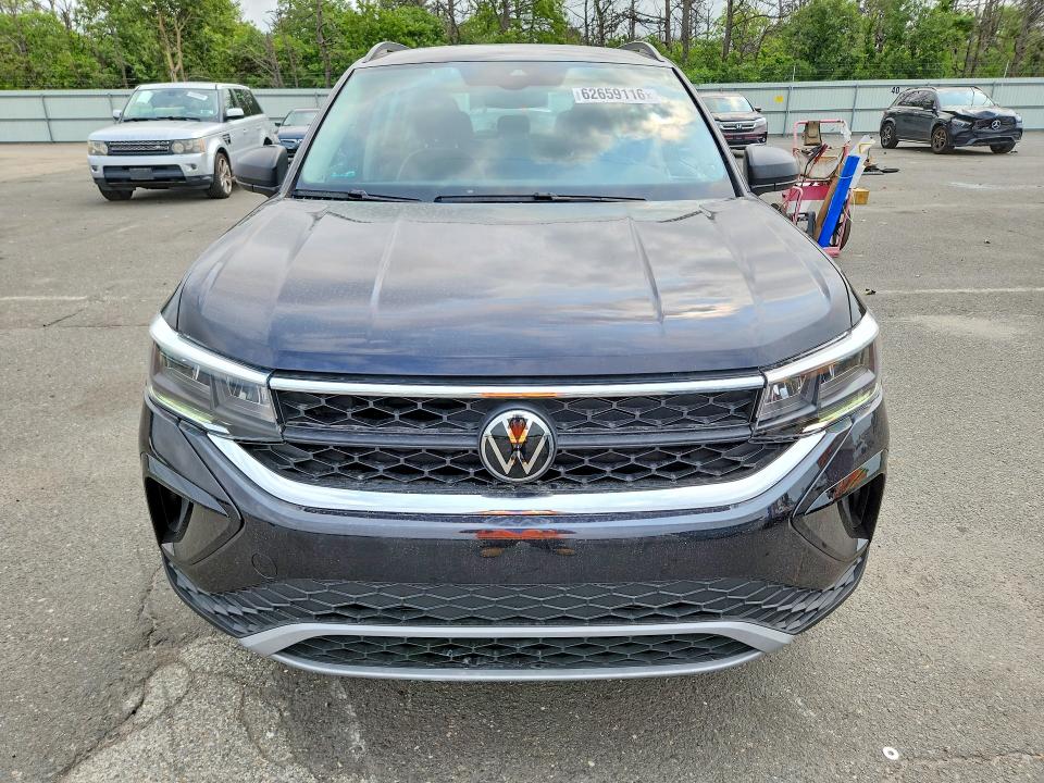 Продажа на аукционе авто 2023 Volkswagen Taos, vin: 3VVMX7B25PM381888, номер лота: 62659116