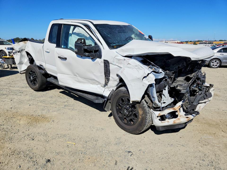 Auction sale of the 2024 Ford F250, vin: 1FT8W2BN2REF36972, lot number: 62244706