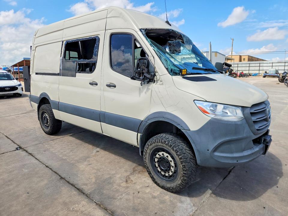 Продаж на аукціоні авто 2022 Mercedes-benz Sprinter 2500, vin: W1Y4EBVY4NT091031, номер лоту: 60915356