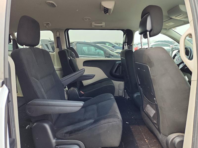 Продажа на аукционе авто 2015 Dodge Grand Caravan, vin: 2C4RDGBG2FR667827, номер лота: 61132836