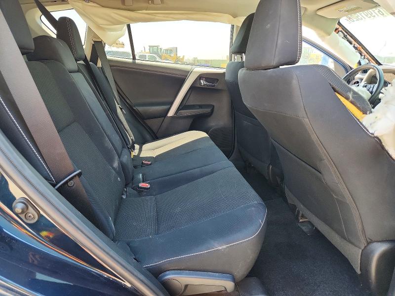 61991526 :رقم المزاد ، 2T3RFREV0HW558159 vin ، 2017 Toyota Rav4 مزاد بيع