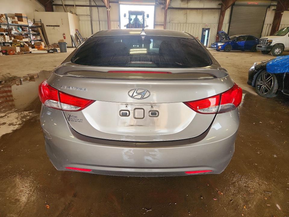 61250896 :رقم المزاد ، 5NPDH4AE7CH068508 vin ، 2012 Hyundai Elantra مزاد بيع