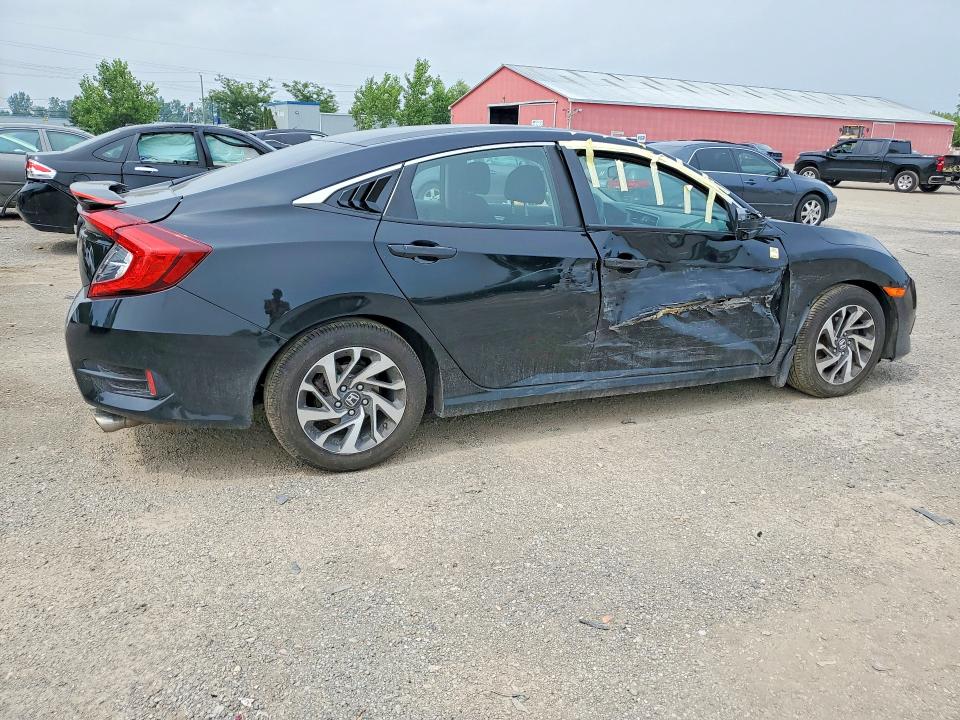 Продажа на аукционе авто 2018 Honda Civic, vin: 2HGFC2F80JH014893, номер лота: 61675096