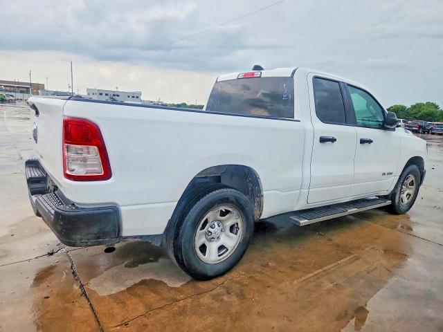 63676066 :رقم المزاد ، 1C6RRECT7KN667421 vin ، 2019 Ram 1500 مزاد بيع
