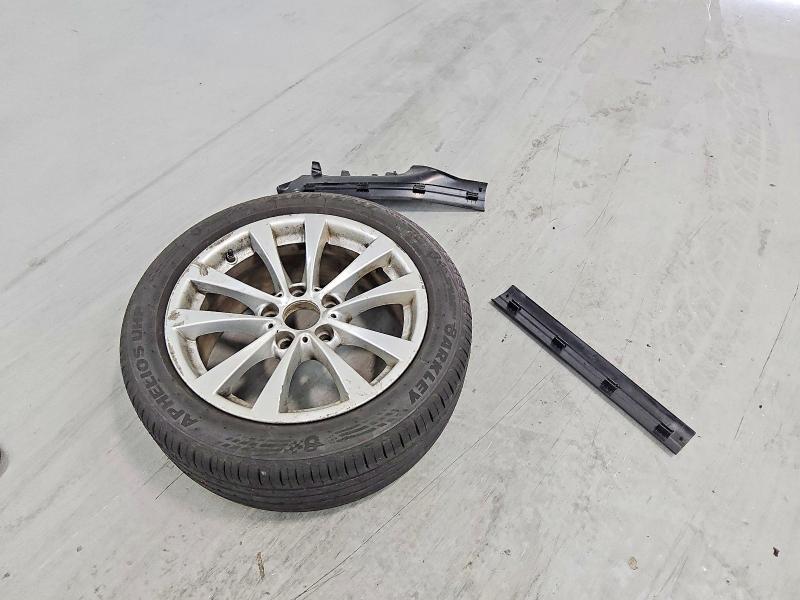 58576646 :رقم المزاد ، WBA8A9C53HK619488 vin ، 2017 Bmw 320 مزاد بيع