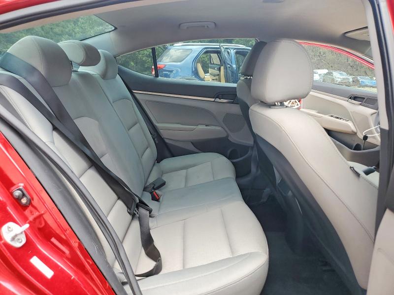 2017 Hyundai Elantra მანქანა იყიდება აუქციონზე, vin: KMHD74LF7HU122424, აუქციონის ნომერი: 85451235