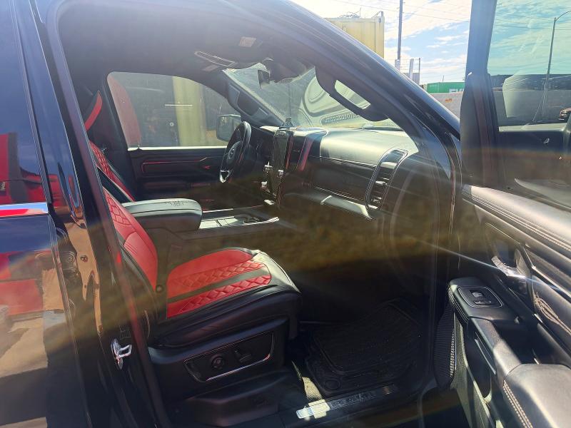Продажа на аукционе авто 2022 Ram 1500, vin: 1C6RREHT8NN211666, номер лота: 61400226