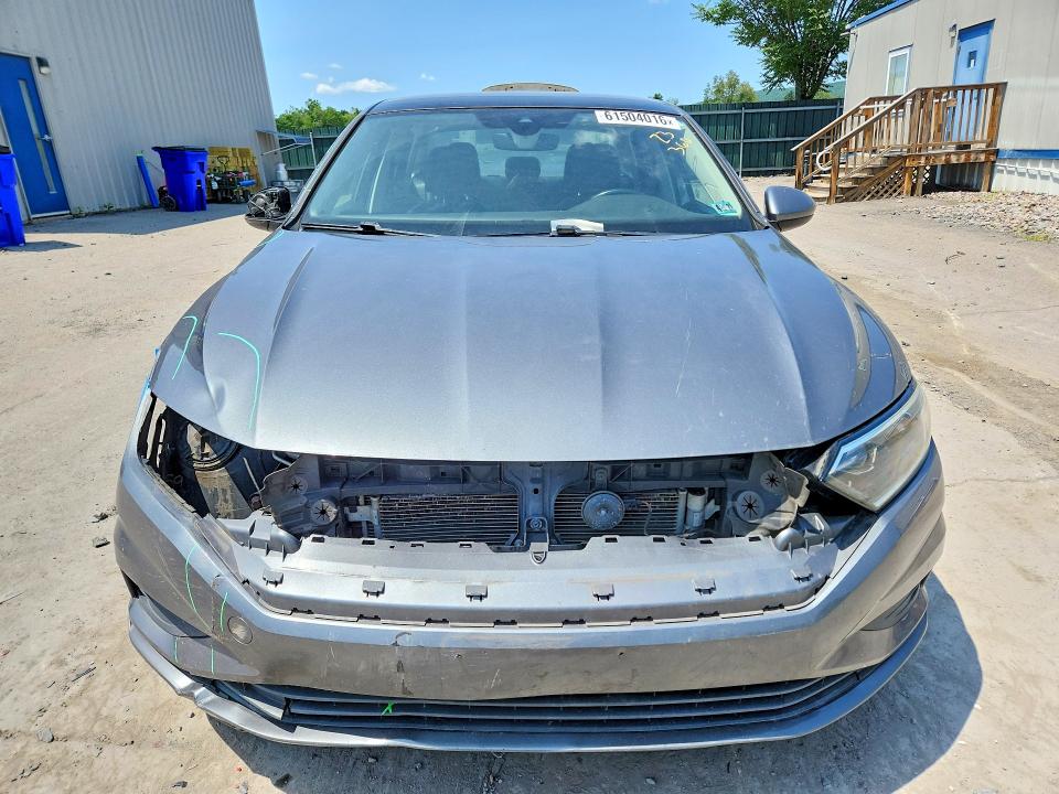 2019 Volkswagen Jetta მანქანა იყიდება აუქციონზე, vin: 3VWE57BU1KM102274, აუქციონის ნომერი: 61504016