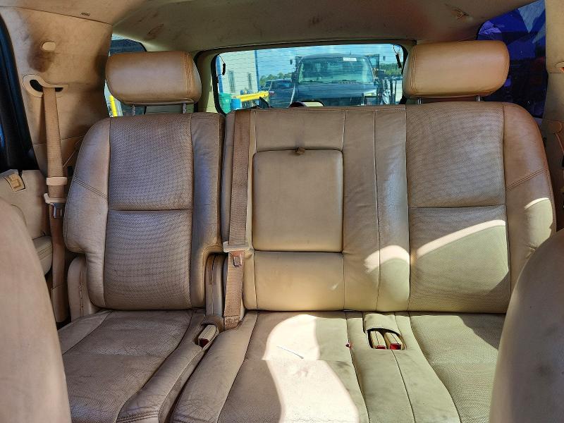 61736496 :رقم المزاد ، 1GYEC63818R105150 vin ، 2008 Cadillac Escalade مزاد بيع
